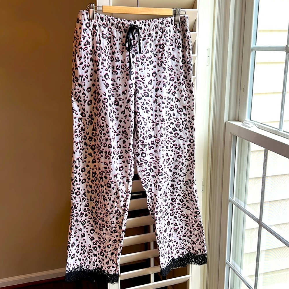 Victoria’s Secret 100% Cotton White Pink PJ Pants Lace M